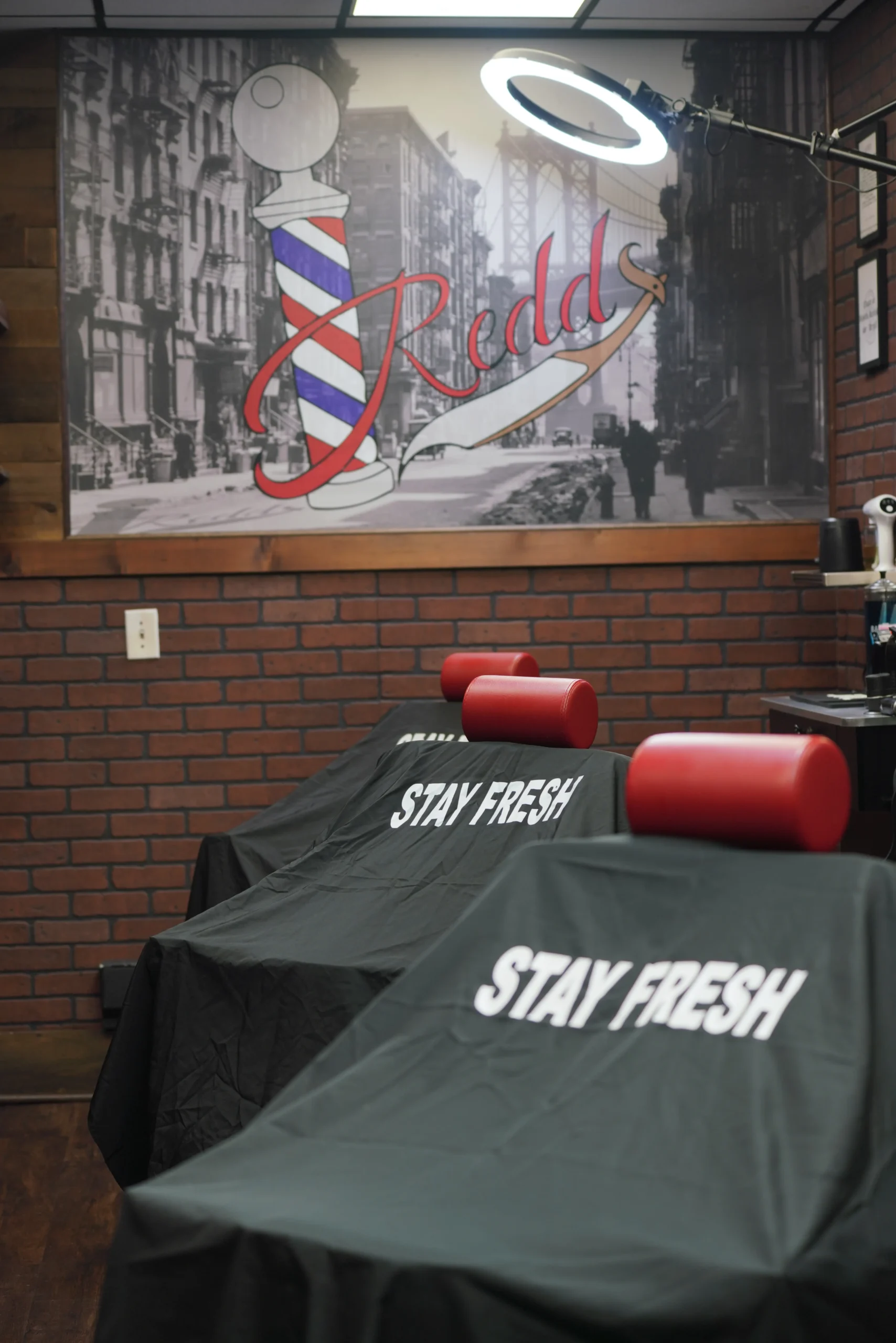 redds-barber-chairs (5)